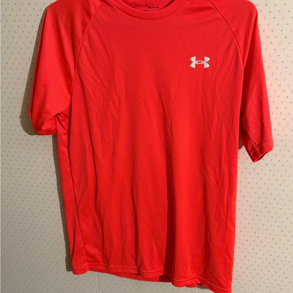 Under Armour Men's Bright Red Short Sleeve Tee